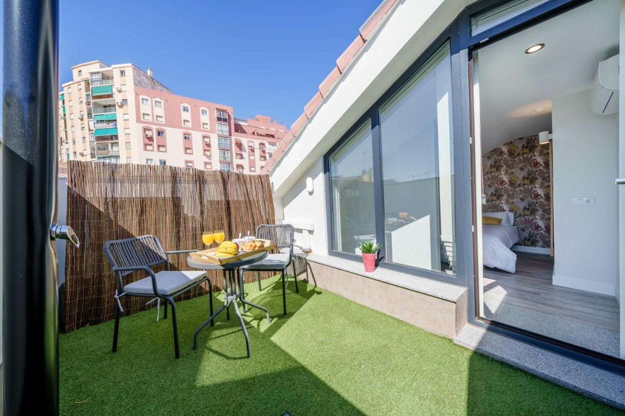 Ferienwohnung Malaga Old Town Pool & Parking Exterior foto