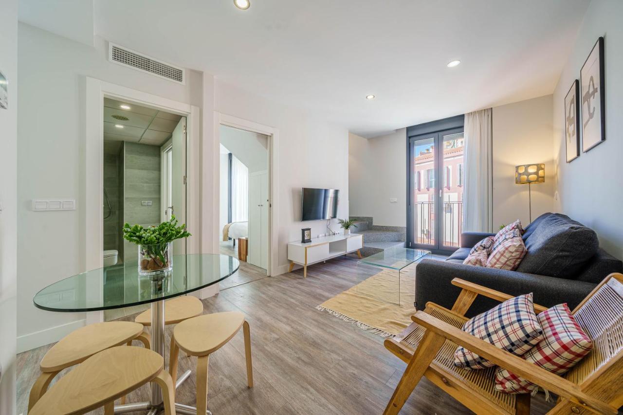 Ferienwohnung Malaga Old Town Pool & Parking Exterior foto